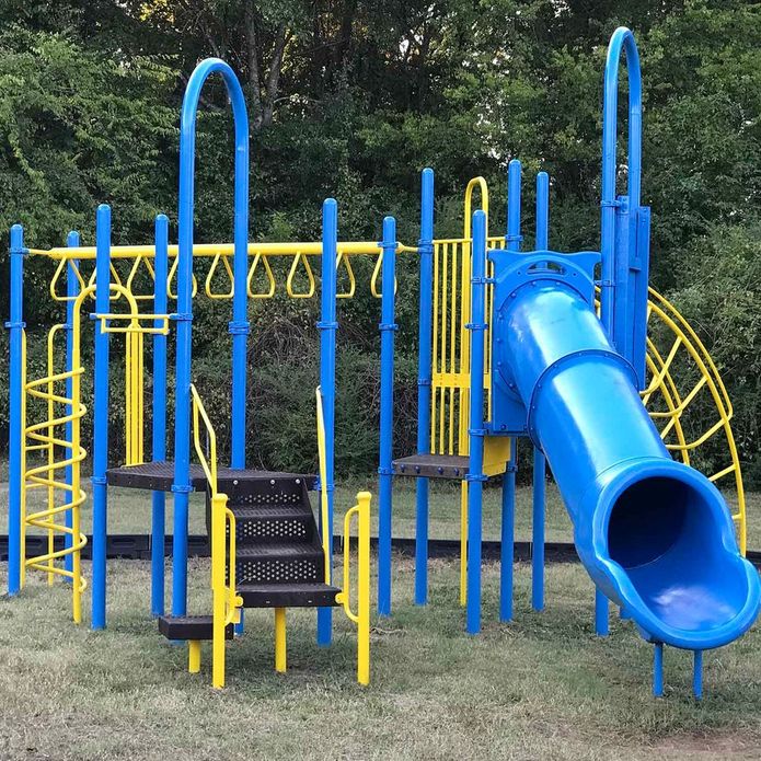 Ward Plaza Apartments playground